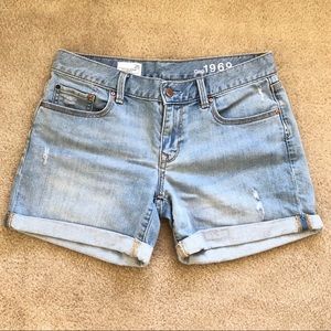GAP Sexy Boyfriend Denim Shorts